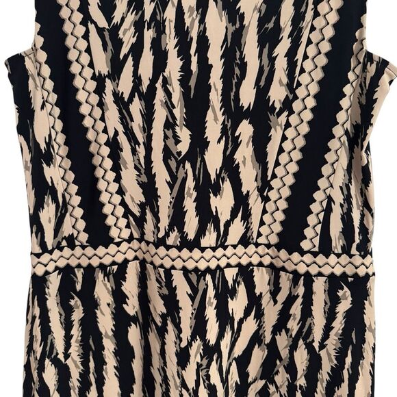 BCBGMaxazria Bridgit Tunic Mini Dress Women's MEDIUM Black Ivory Animal Print - Picture 4 of 8